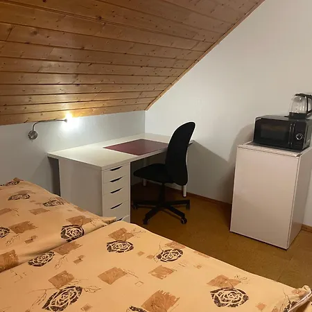Grosse Haus Fuer Bis Zum 13 Leute Apartment *